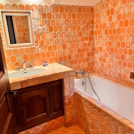 La Mandarine Rayol-Canadel-sur-Mer